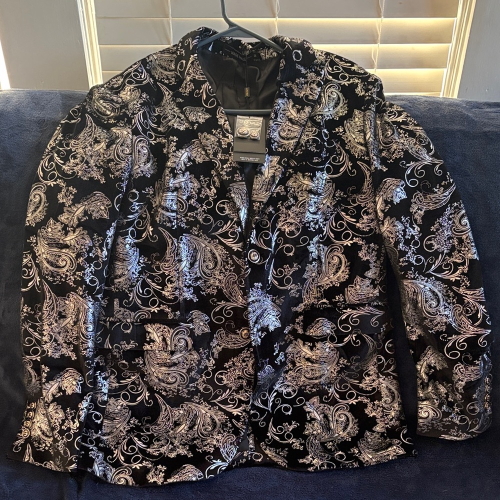 Men’s Black and Silver Paisley Blazer